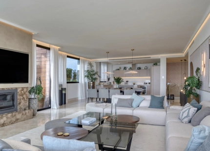 ELEGANT GROUND FLOOR DUPLEX WITH PANORAMIC SEA VIEWS FOR SALE IN SIERRA BLANCA