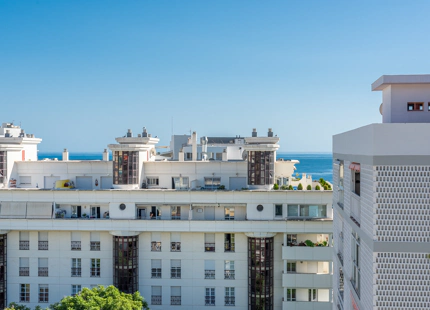 SEAFRONT REFURBISHED PENTHOUSE FOR SALE IN MARBELLA CENTRO
