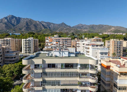 SEAFRONT REFURBISHED PENTHOUSE FOR SALE IN MARBELLA CENTRO
