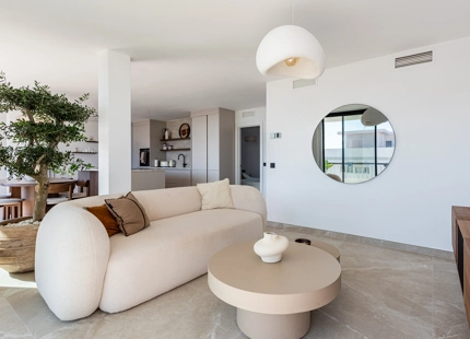 SEAFRONT REFURBISHED PENTHOUSE FOR SALE IN MARBELLA CENTRO