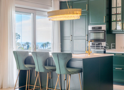 Apartamento de lujo con vistas al mar en El Embrujo Banús, Marbella