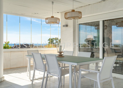 Apartamento de lujo con vistas al mar en El Embrujo Banús, Marbella