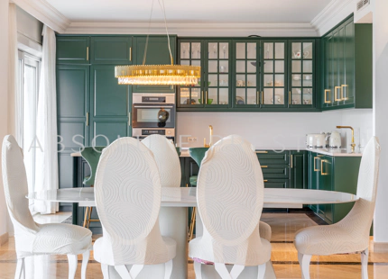 Apartamento de lujo con vistas al mar en El Embrujo Banús, Marbella