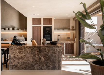 BALI RETREAT VILLA FOR SALE IN SELWO, ESTEPONA