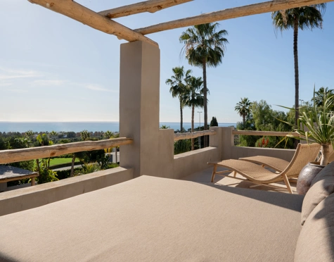 Villa for sale in Selwo, Estepona East