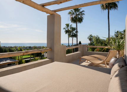 BALI RETREAT VILLA FOR SALE IN SELWO, ESTEPONA