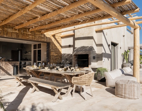 Villa for sale in Selwo, Estepona East