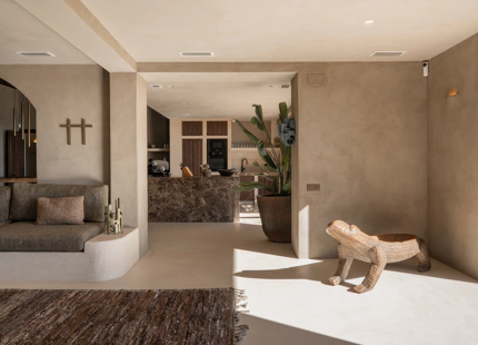 BALI RETREAT VILLA FOR SALE IN SELWO, ESTEPONA
