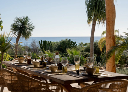 BALI RETREAT VILLA FOR SALE IN SELWO, ESTEPONA