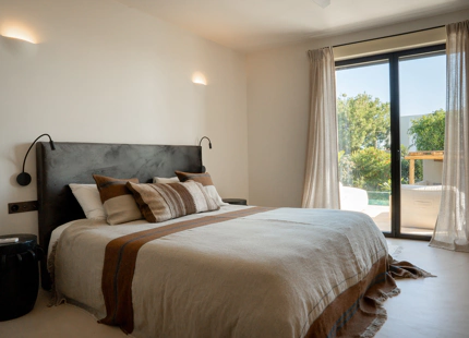 BALI RETREAT VILLA FOR SALE IN SELWO, ESTEPONA