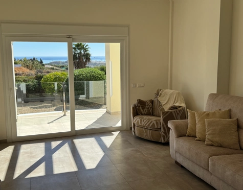 Villa for sale in Puerto Romano, Estepona East