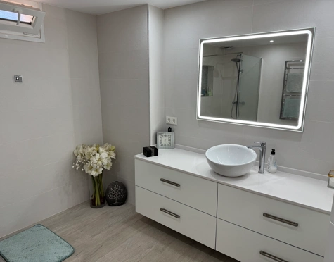 Villa for sale in Puerto Romano, Estepona East