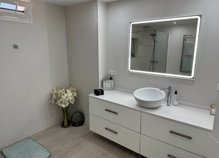 VILLA FAMILIAR EN VENTA EN ESTEPONA ESTE