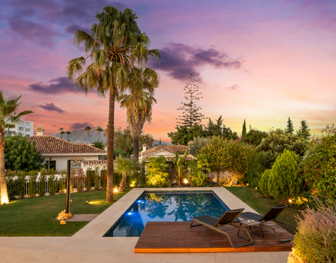 Villa for sale in Guadalmina Alta, San Pedro de Alcantara