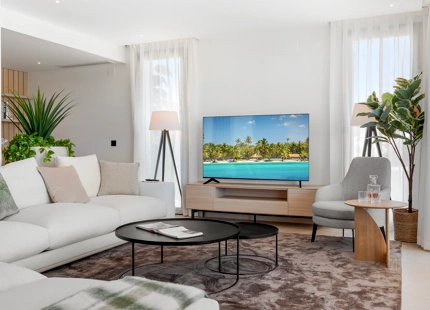 VILLA MEDITERRÁNEA CONTEMPORÁNEA CERCA DEL CLUB DE GOLF GUADALMINA Y LA PLAYA