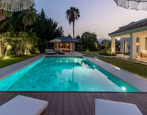 Villa for sale in Atalaya Golf, Estepona East