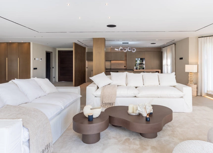 ELEGANT ANDALUSIAN VILLA WITH CONTEMPORARY INTERIORS NEAR ATALAYA GOLF