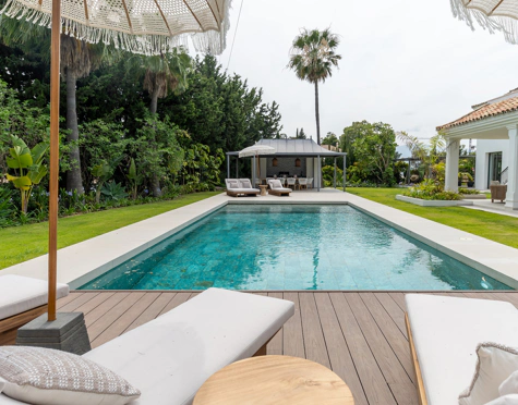Villa for sale in Atalaya Golf, Estepona East