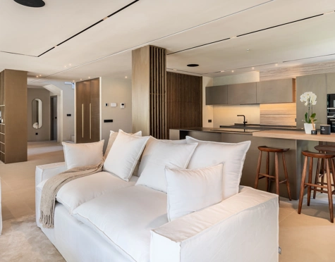 Villa for sale in Atalaya Golf, Estepona East