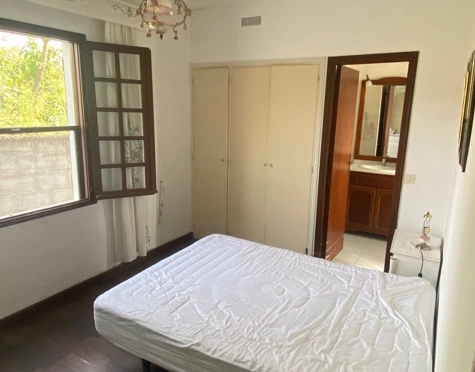 Villa for sale in El Velerin, Estepona East