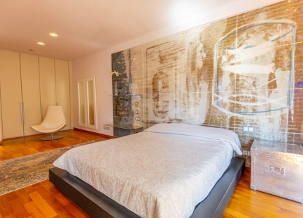 ELEGANTE VILLA PAREADA CON PISCINA PRIVADA Y VISTAS AL MAR EN UNA COMUNIDAD EXCLUSIVA