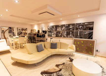 ELEGANTE VILLA PAREADA CON PISCINA PRIVADA Y VISTAS AL MAR EN UNA COMUNIDAD EXCLUSIVA
