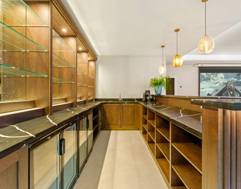 Villa for sale in La Quinta, Benahavis