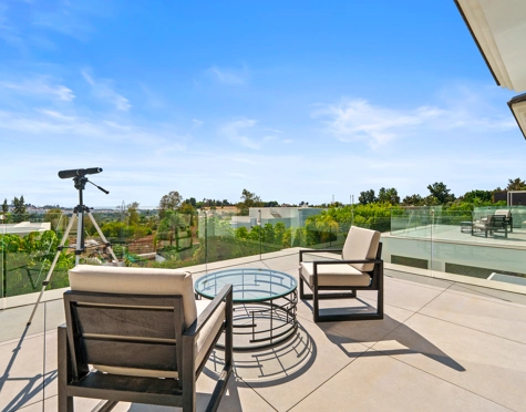 Villa for sale in La Quinta, Benahavis