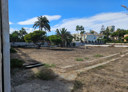 RANCHO PARK BEACHFRONT PLOT WITH PROJECT & LICENSE FOR SALE
