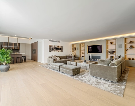 Villa for sale in Marbella Golden Mile