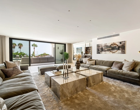Villa for sale in Marbella Golden Mile