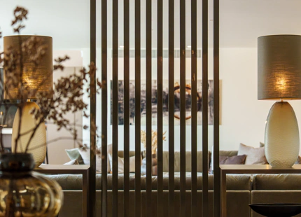 RESIDENCIA ELEGANTE TOTALMENTE RENOVADA EN LA MILLA DE ORO