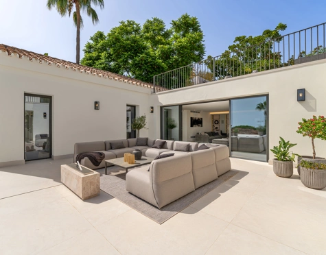Villa for sale in Marbella Golden Mile