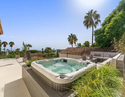 Villa for sale in Marbella Golden Mile