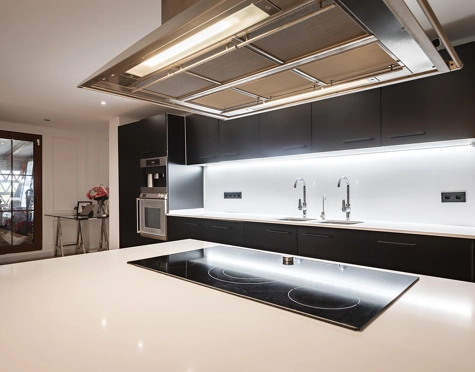 Apartment for sale in Benahavis