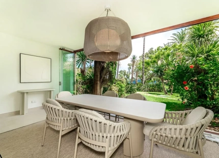 FRONTLINE BEACH TOWNHOUSE FOR SALE ON THE NEW GOLDEN MILE, ESTEPONA