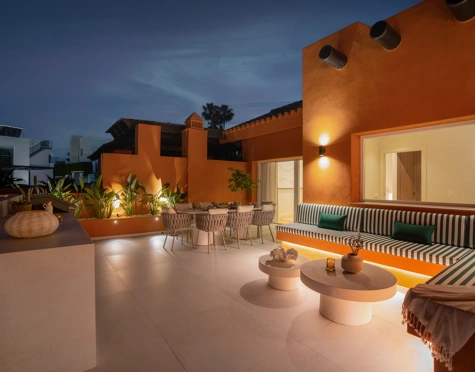 Duplex Penthouse for sale in Nueva Andalucia, Marbella
