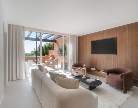Duplex Penthouse for sale in Nueva Andalucia, Marbella