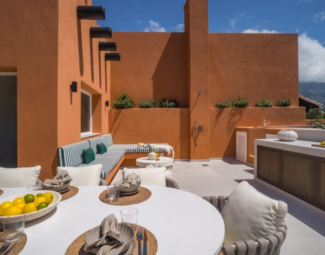 Duplex Penthouse for sale in Nueva Andalucia, Marbella