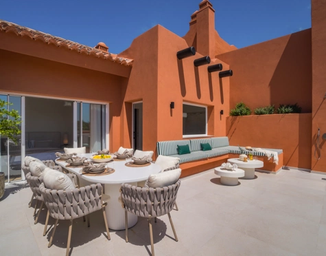 Duplex Penthouse for sale in Nueva Andalucia, Marbella