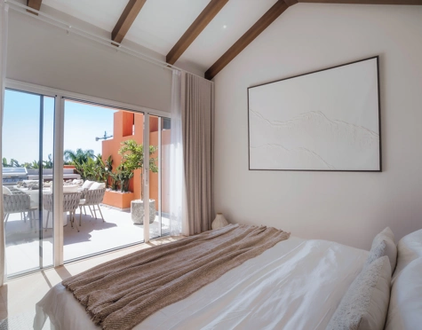 Duplex Penthouse for sale in Nueva Andalucia, Marbella