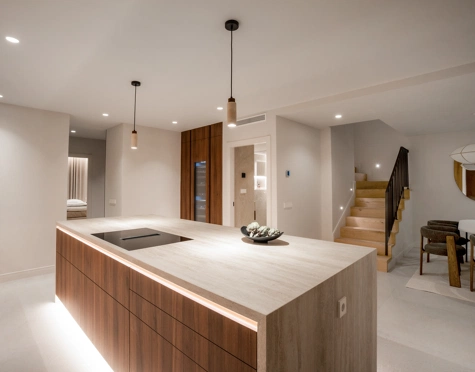 Duplex Penthouse for sale in Nueva Andalucia, Marbella