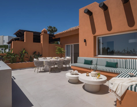 Duplex Penthouse for sale in Nueva Andalucia, Marbella