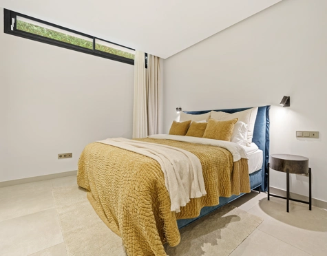 Villa for sale in Nueva Andalucia, Marbella