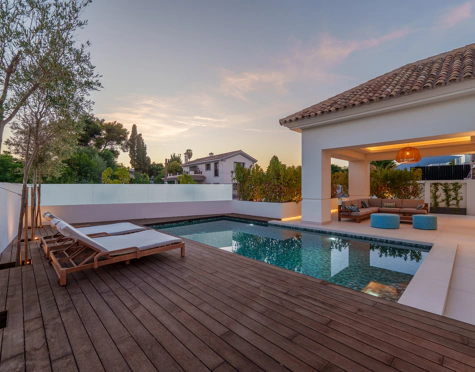 Villa for sale in Linda Vista Baja, San Pedro de Alcantara