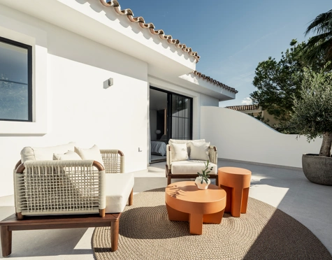 Villa for sale in Nueva Andalucia, Marbella