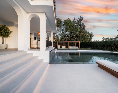 Villa for sale in Nueva Andalucia, Marbella