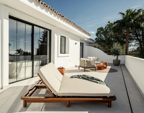 Villa for sale in Nueva Andalucia, Marbella
