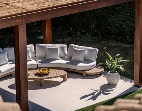 Villa for sale in Nueva Andalucia, Marbella