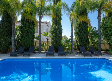 ELEGANT FRONTLINE GOLF VILLA WITH TIMELESS ANDALUSIAN CHARACTER IN LA QUINTA